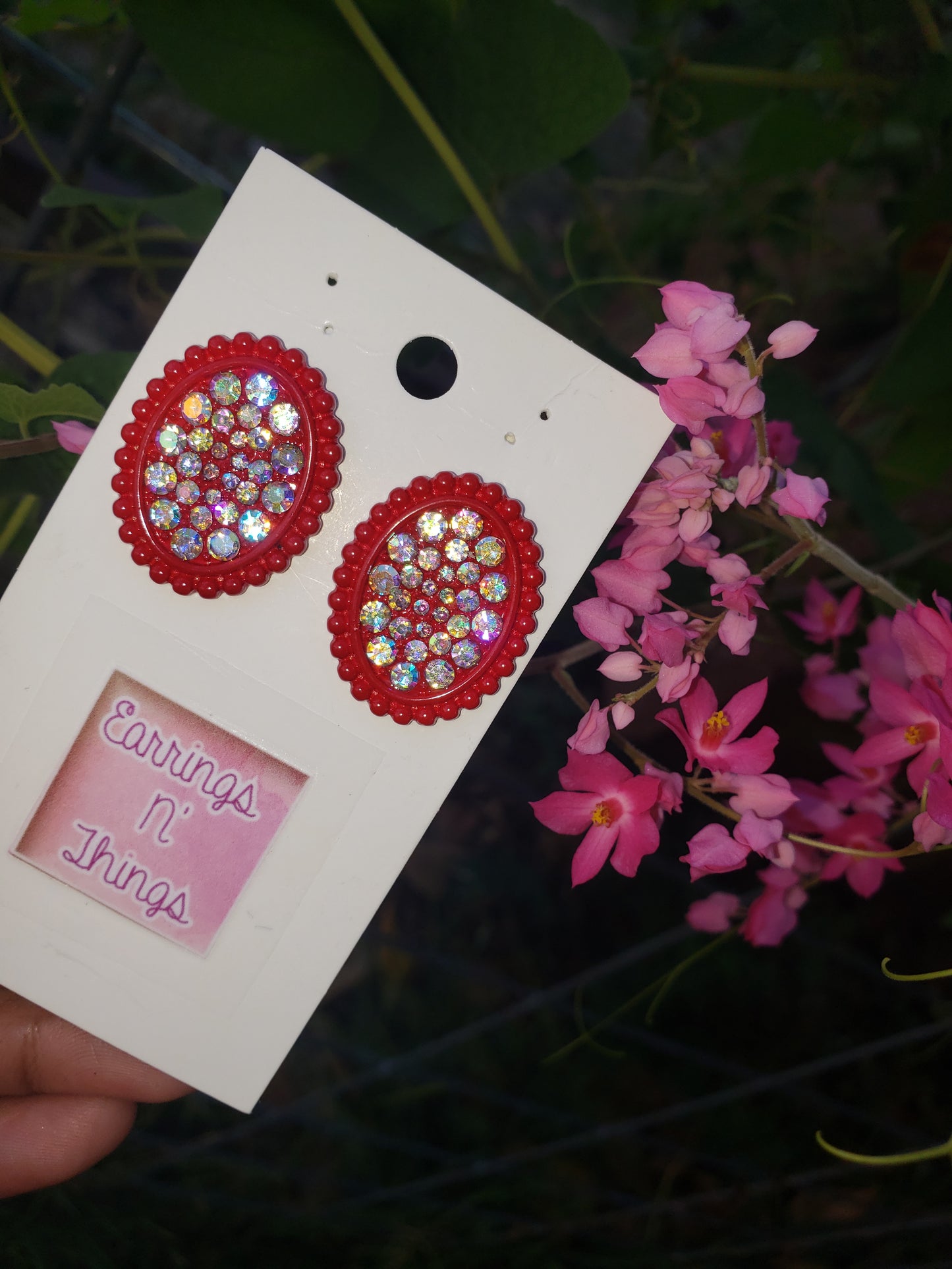 Rhinestone Oval Stud Earrings (Red)