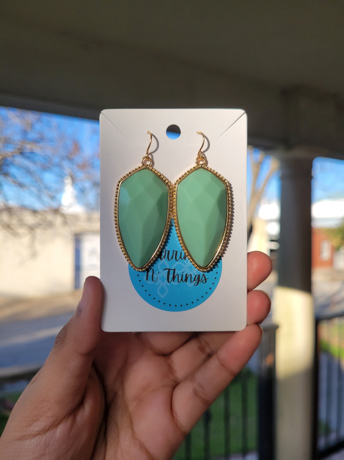 Arrow Earrings (Mint Green)